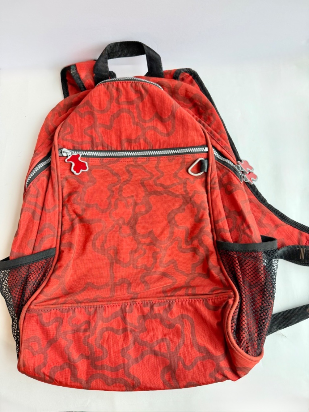 TOUS Red Backpack Large Nylon – Bear Zipper Detail